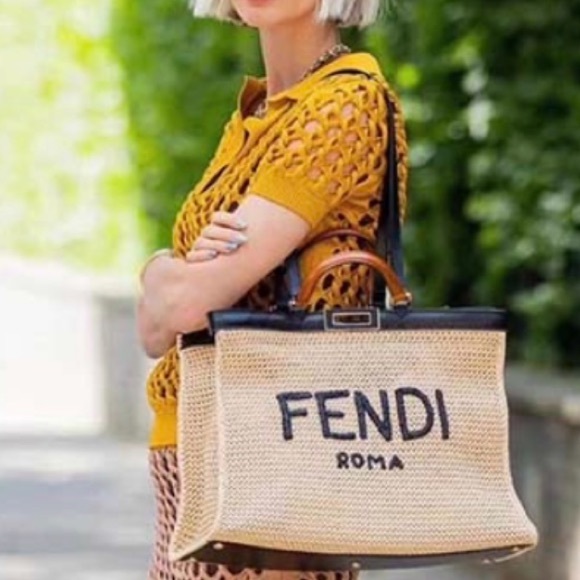 Fendi Raffia logo Peekaboo X-Tote - Picture 6 of 17